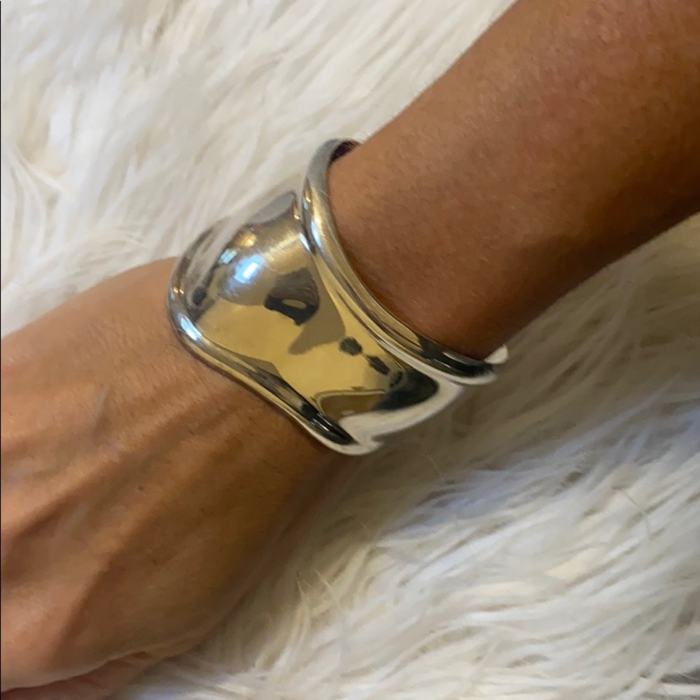 Tiffany & Co Bone Cuff Bracelet - Picture 10 of 10